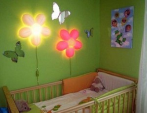 Ночники в детской комнате: польза или вред?