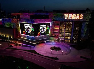 Огни Philips в новом торгово развлекательном центре Vegas